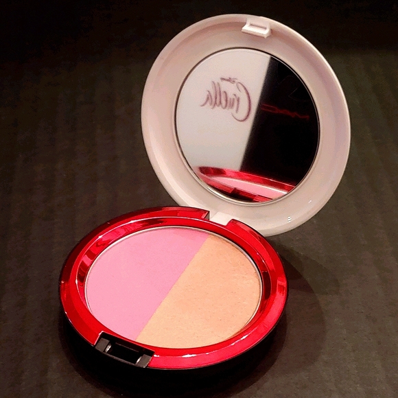 Cruella "CRUEL-LA INTENTIONS" BLUSH DUO - Picture 11 of 13